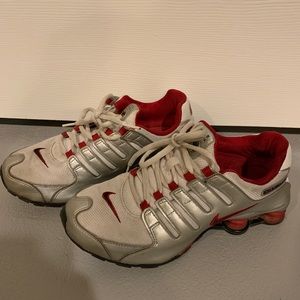 Athletic Youth Nike red Shox
